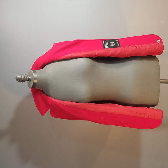 Fred Perry wool womens red blazer.  Oozing of quality.  Size 10 US fully lined - Picture 8 of 13